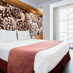 Chambre Standarde Lit Queen-Size